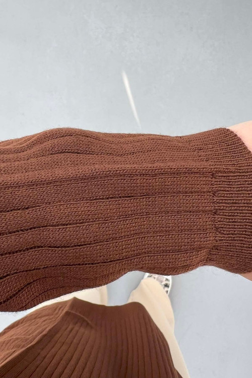 V Neck Knitted Sweater Brown