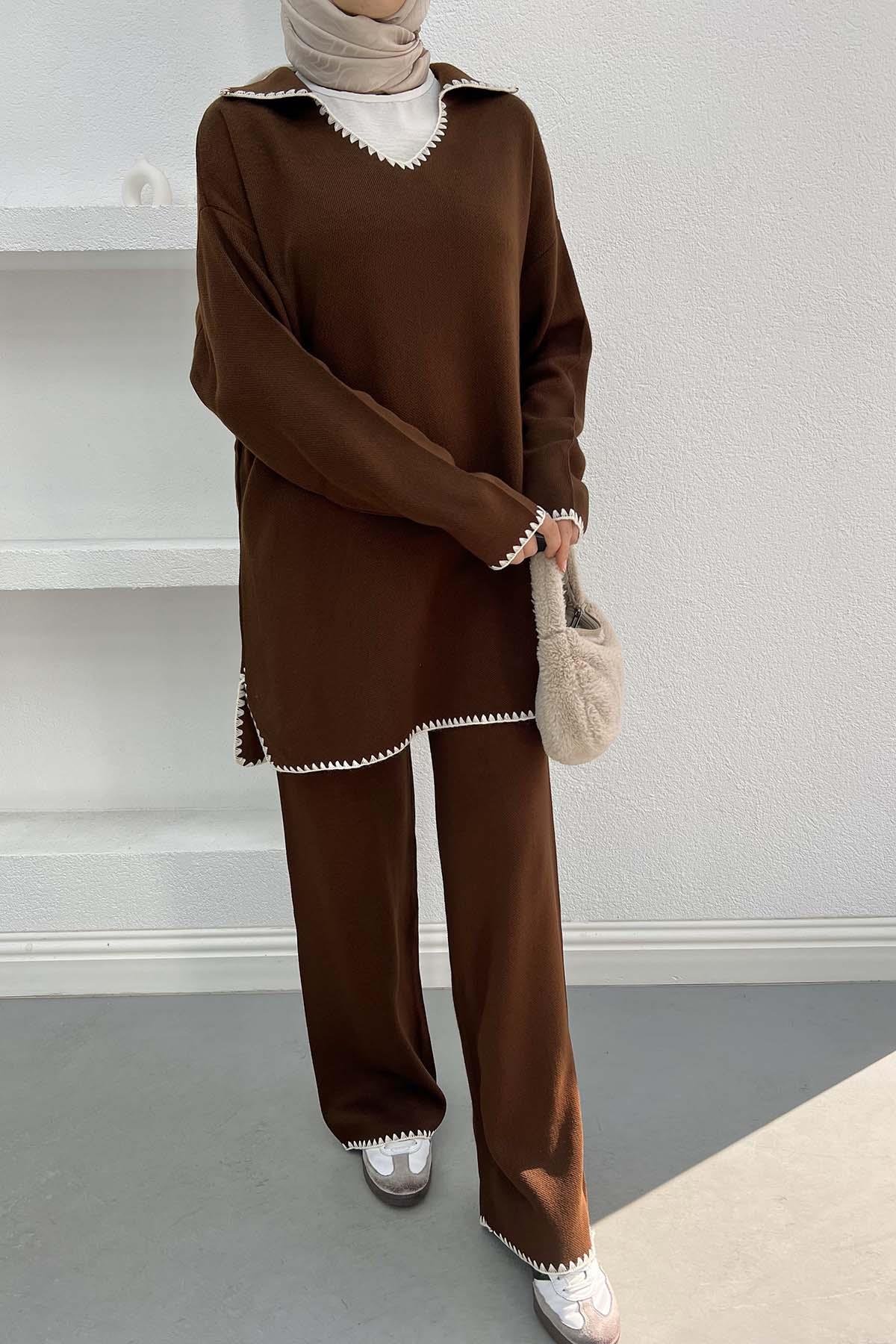 V-Neck Knitwear Suit Bitter Brown