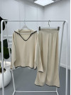 V-Neck Knitwear Suit Cream