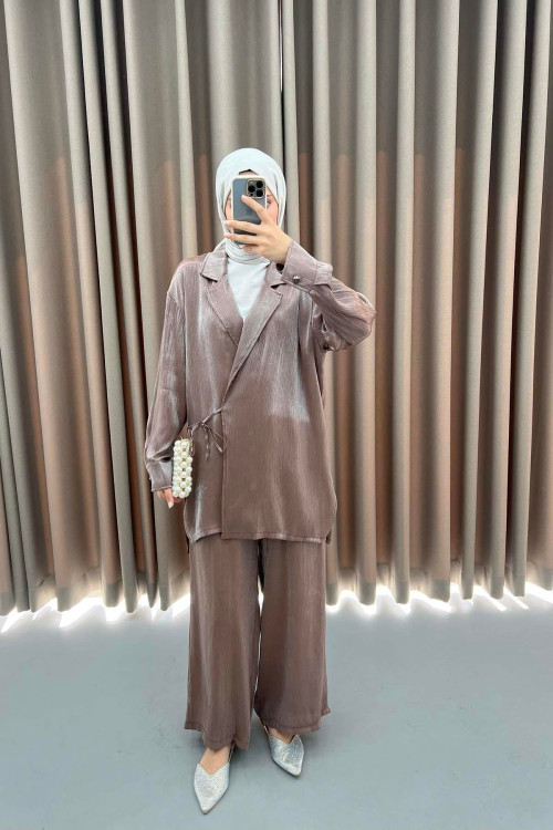 Viral Shiny Kimono Set Brown