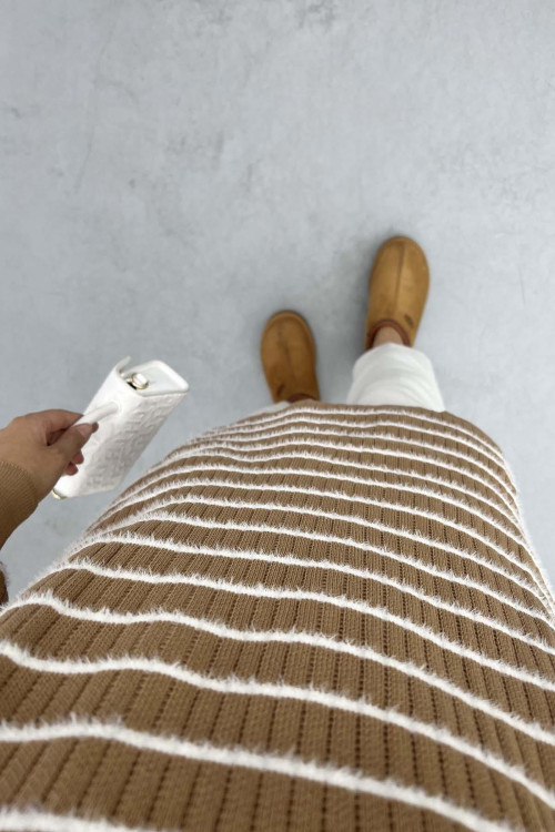 Collar Zippered Striped Tunic Milky Coffee