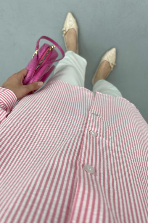 Side Pleated Striped Shirt Red