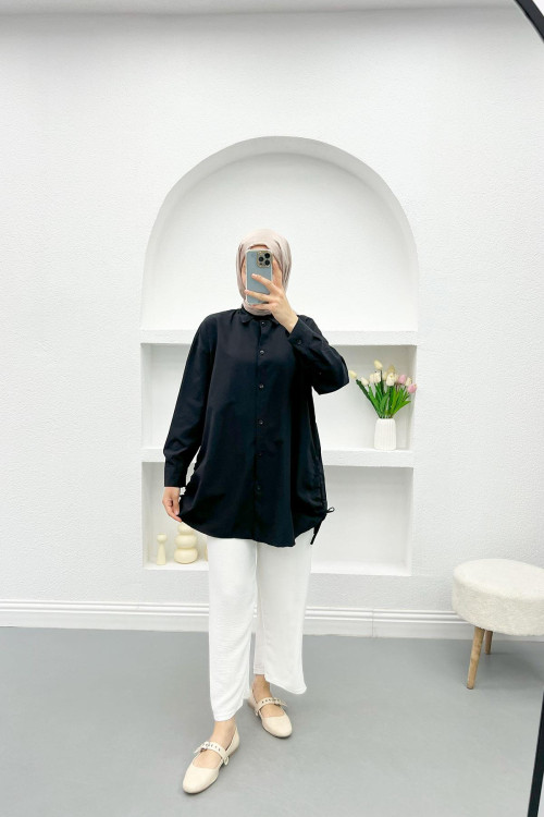 Side Slit Gathered Shirt Black