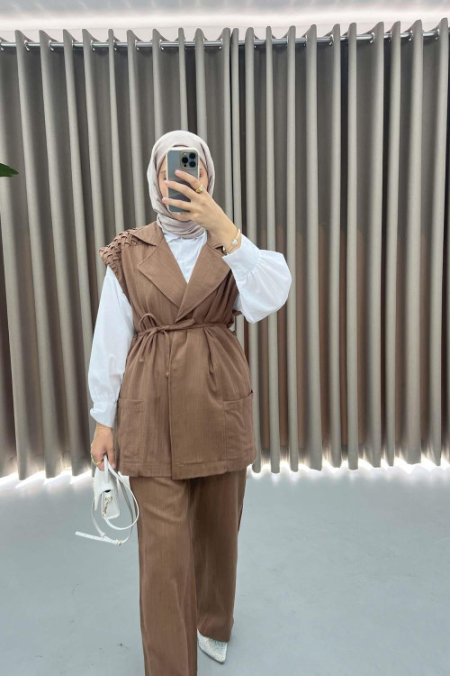 Straw Linen Vest Brown